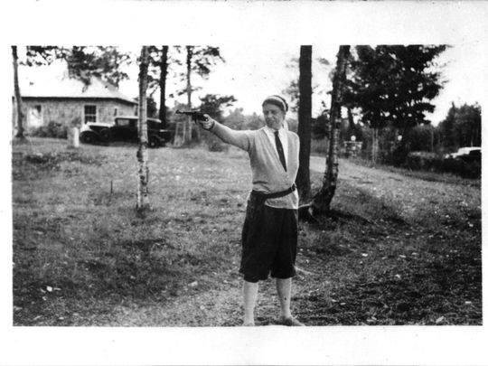 60 Bizarre Photos And The Chilling Stories Behind Them